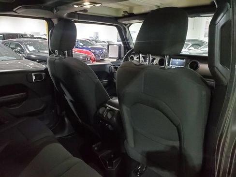 Used 2021 Jeep Wrangler Unlimited Sport AWD/4WD image 21
