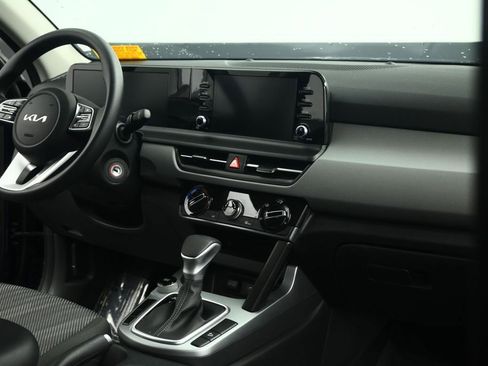 Certified 2026 Kia Seltos LX FWD image 67