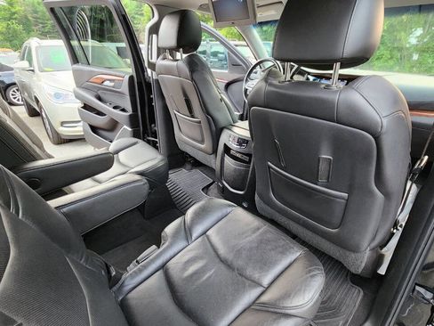 Used 2015 Cadillac Escalade ESV Luxury image 45