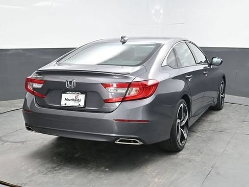 Used 2018 Honda Accord Sport image 6