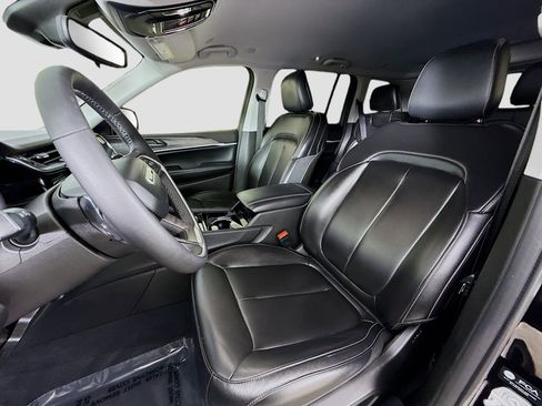 Used 2023 Jeep Grand Cherokee Limited w/ Black Appearance Package image 22