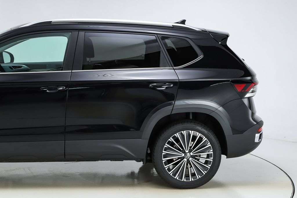 New 2026 Volkswagen Taos SE FWD image 41