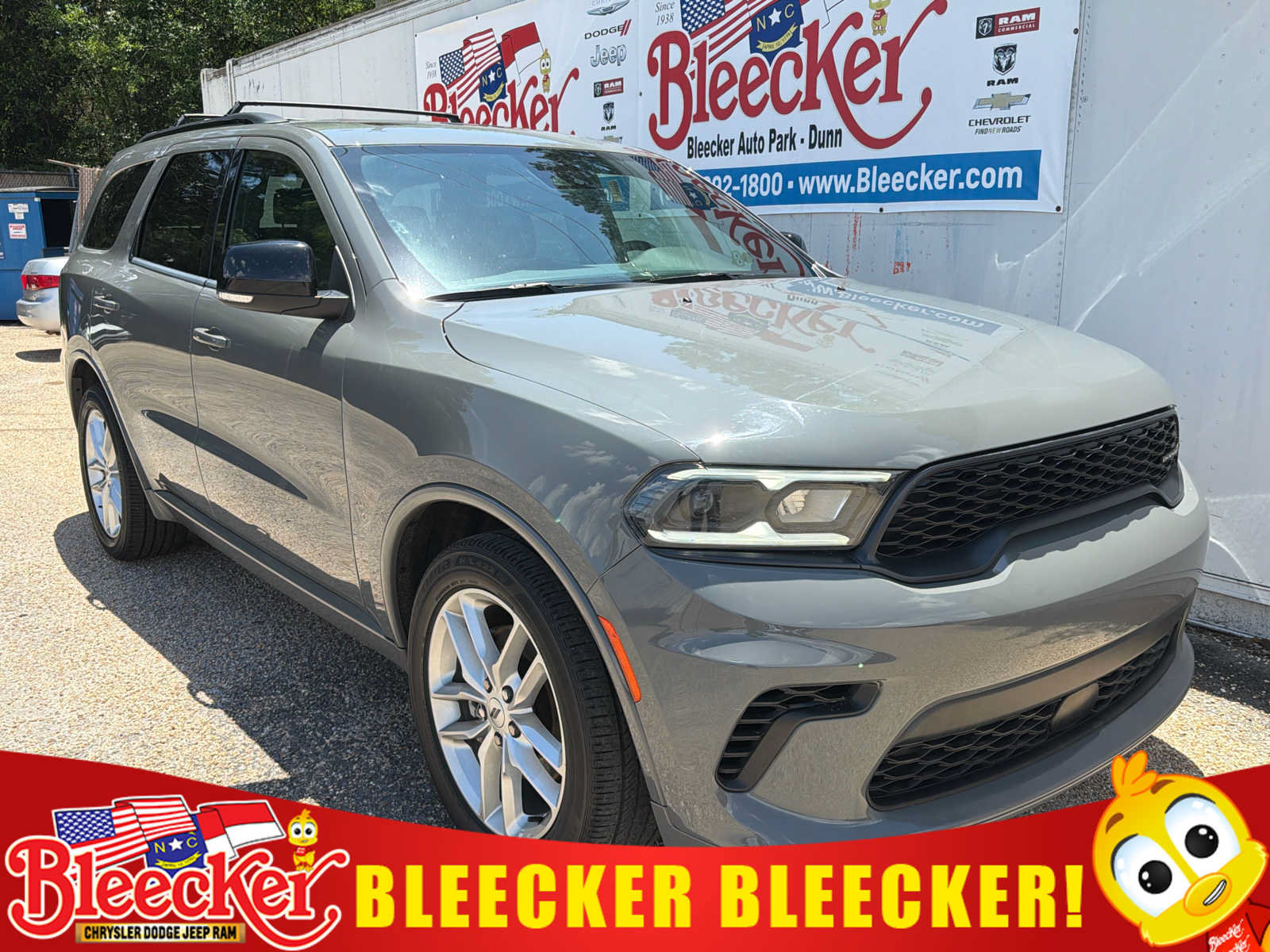 Used 2024 Dodge Durango GT RWD image 1
