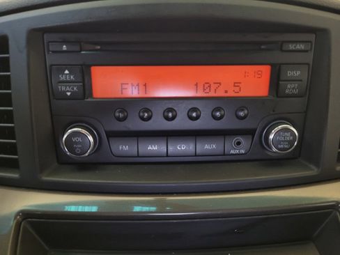 Used 2015 Nissan Quest S FWD image 25