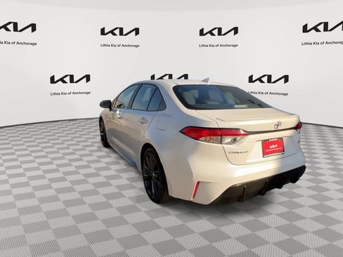 Used 2023 Toyota Corolla SE w/ SE Premium Package FWD image 6