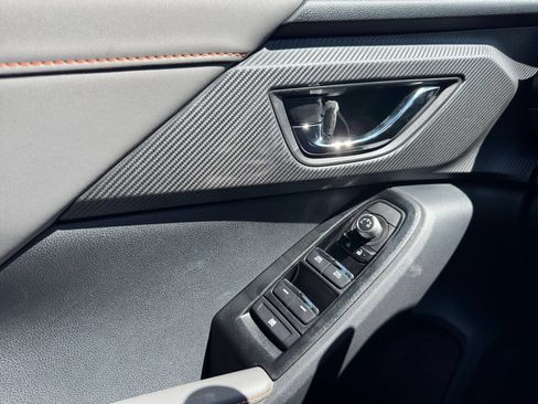 New 2026 Subaru Crosstrek 2.5i Limited AWD/4WD image 17