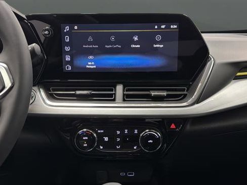 New 2026 Chevrolet Trax LT w/ Driver Confidence Package FWD image 12
