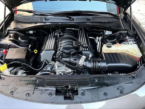 Used 2020 Dodge Charger Scat Pack RWD image 31