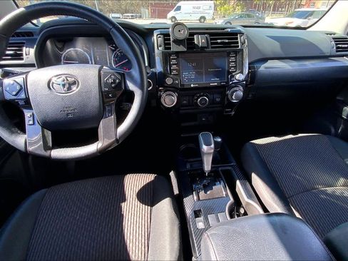 Used 2024 Toyota 4Runner TRD Off-Road image 16