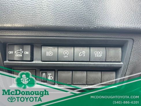 Certified 2022 Toyota Tundra SR5 AWD/4WD image 14