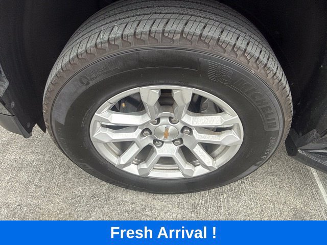 Used 2025 Chevrolet Tahoe LS RWD image 22