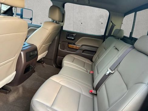 Used 2018 GMC Sierra 1500 SLT AWD/4WD image 22