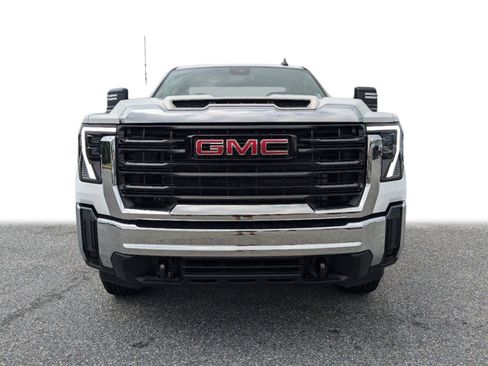 Used 2024 GMC Sierra 2500 Pro w/ Convenience Package image 11