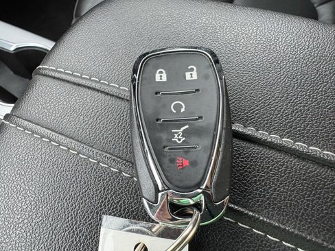 Used 2024 Chevrolet Blazer LT FWD image 22