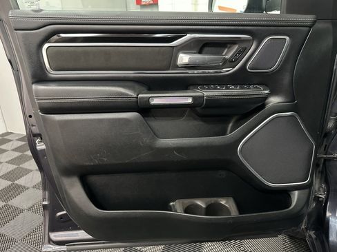 Used 2020 RAM 1500 Laramie image 19