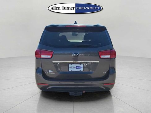 Used 2016 Kia Sedona SX image 6
