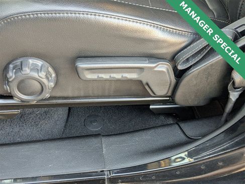 Used 2020 Jeep Wrangler Unlimited Sahara image 21