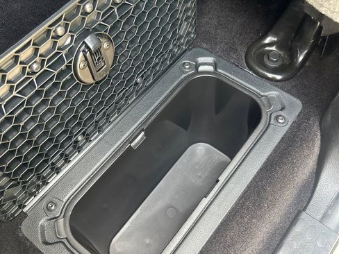Used 2018 RAM 3500 Tradesman w/ Chrome Appearance Group AWD/4WD image 19