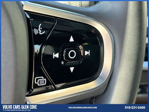 Certified 2023 Volvo S60 B5 Plus w/ Climate Package AWD/4WD image 22