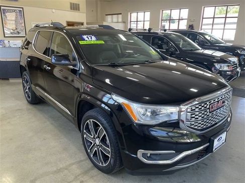 Used 2017 GMC Acadia Denali w/ Technology Package AWD/4WD image 8