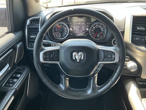 Used 2019 RAM 1500 Laramie AWD/4WD image 16