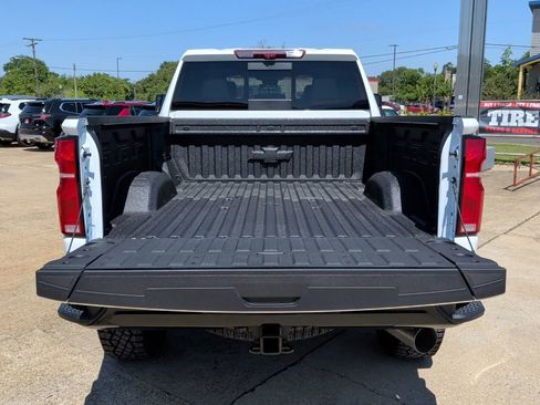 New 2026 Chevrolet Silverado 2500 ZR2 AWD/4WD image 43