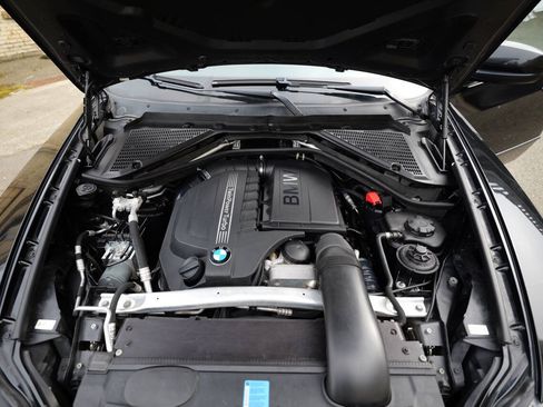 Used 2011 BMW X5 xDrive35i AWD/4WD image 26
