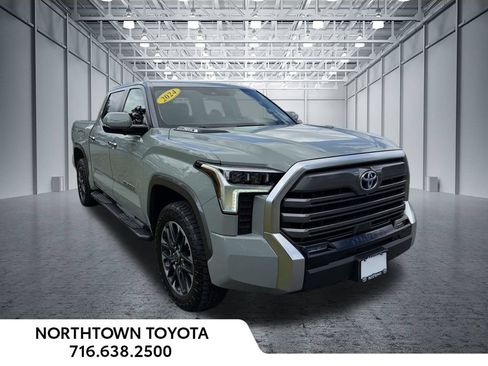Used 2024 Toyota Tundra Limited AWD/4WD image 9