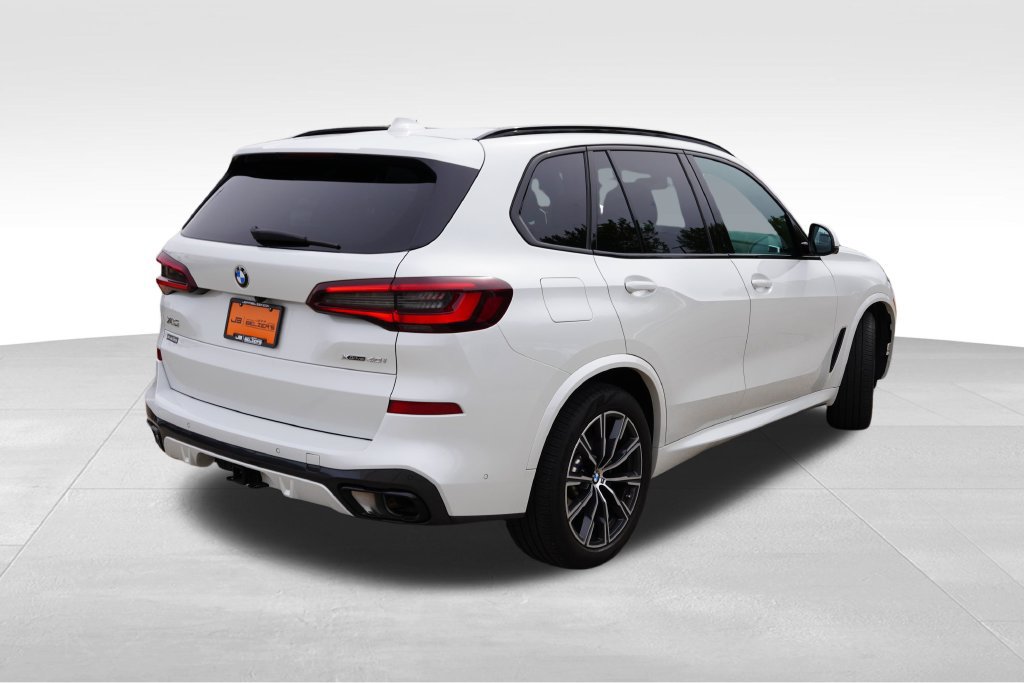 Used 2023 BMW X5 xDrive40i w/ M Sport Package AWD/4WD image 5