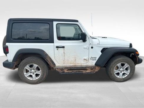 Used 2020 Jeep Wrangler Sport image 2