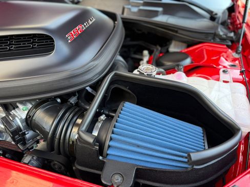 Used 2022 Dodge Challenger R/T Scat Pack RWD image 13