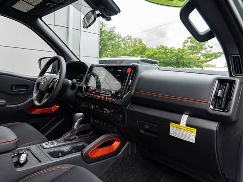 New 2026 Nissan Frontier PRO-4X w/ Pro-4x Convenience Package AWD/4WD image 29