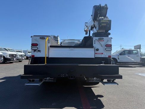 New 2026 Ford F550 4x4 SuperCab Super Duty image 7