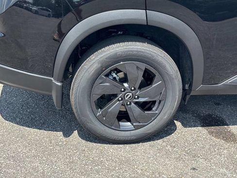 New 2026 Nissan Rogue SV AWD/4WD image 11