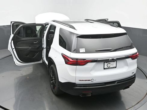 Used 2023 Chevrolet Traverse Premier w/ Redline Edition image 66
