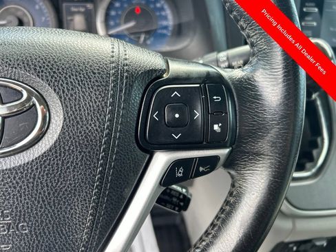 Used 2020 Toyota Sienna XLE FWD image 9