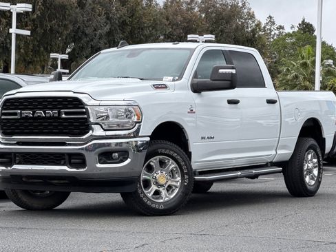 Used 2024 RAM 2500 Big Horn w/ Off Road Package AWD/4WD image 9
