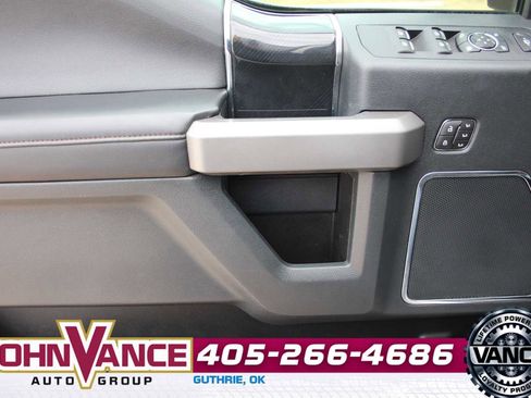 Used 2022 Ford F450 Platinum w/ FX4 Off-Road Package image 33