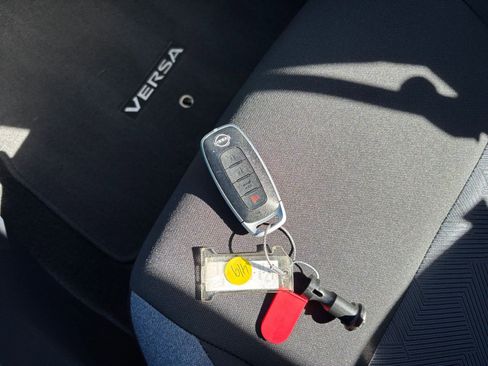 Used 2025 Nissan Versa SV image 21
