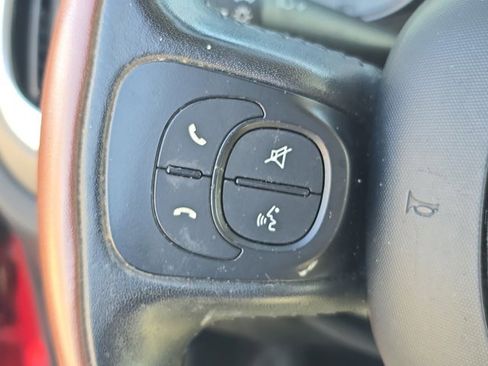 Used 2015 FIAT 500L Trekking image 23