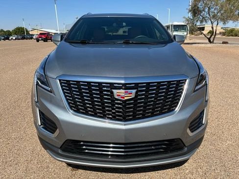 Used 2025 Cadillac XT5 Premium Luxury w/ LPO, Floor Liner Package FWD image 9