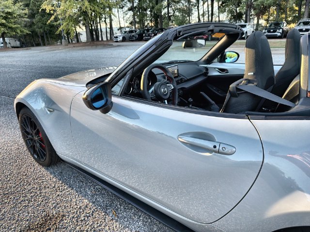 Used 2016 MAZDA MX-5 Miata Club w/ Brembo/BBS Package RWD image 22