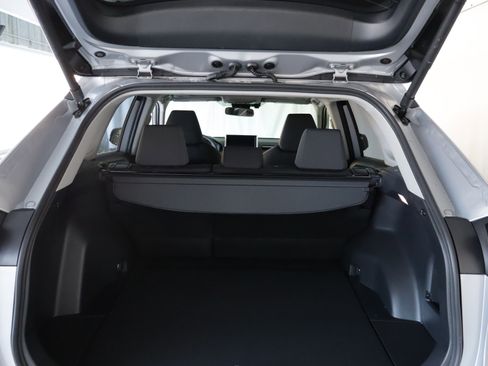 Used 2025 Toyota RAV4 XLE image 21