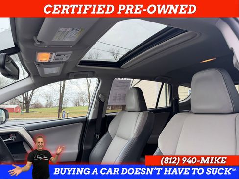 Used 2015 Toyota RAV4 Limited image 31