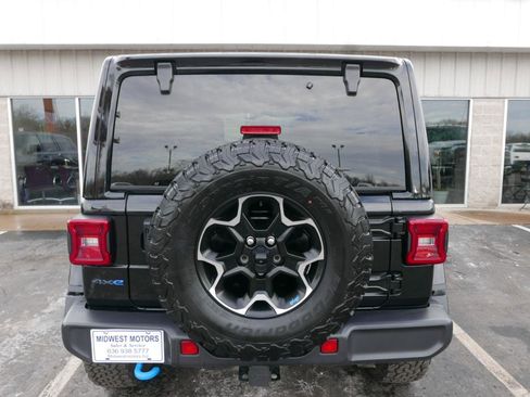 Used 2021 Jeep Wrangler Unlimited Rubicon 4xe w/ Cold Weather Group AWD/4WD image 5