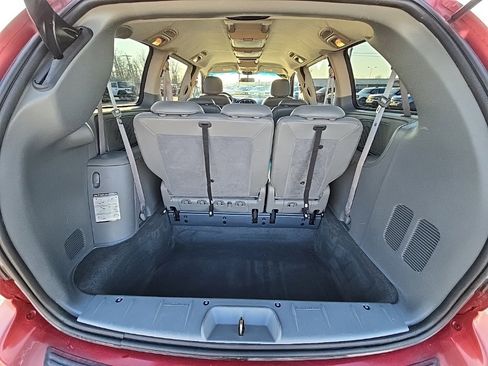 Used 2005 Dodge Grand Caravan SXT w/ Leather Interior Group image 40