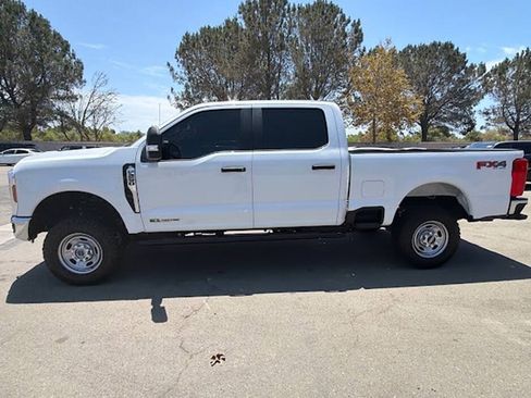 Used 2024 Ford F250 XL w/ FX4 Off-Road Package AWD/4WD image 6