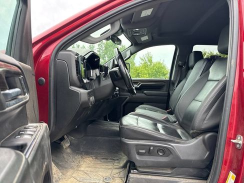 Used 2024 Chevrolet Silverado 2500 LT w/ Convenience Package AWD/4WD image 9