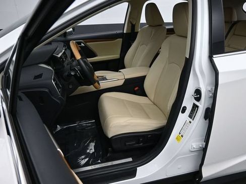 Certified 2022 Lexus RX 350 FWD w/ Premium Package image 20