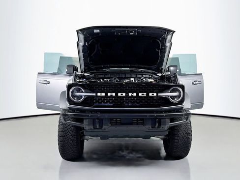 Used 2021 Ford Bronco Wildtrak AWD/4WD image 25